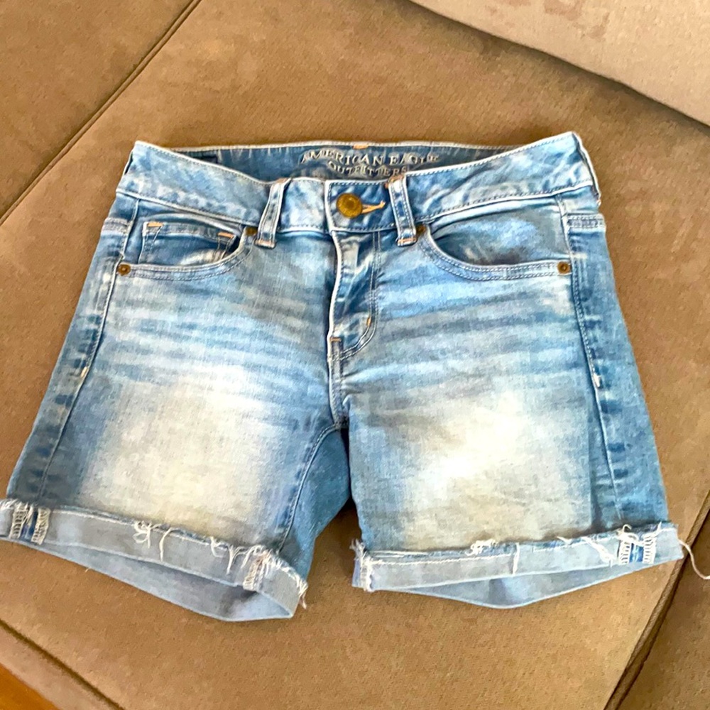American Eagle 5 pocket denim shorts